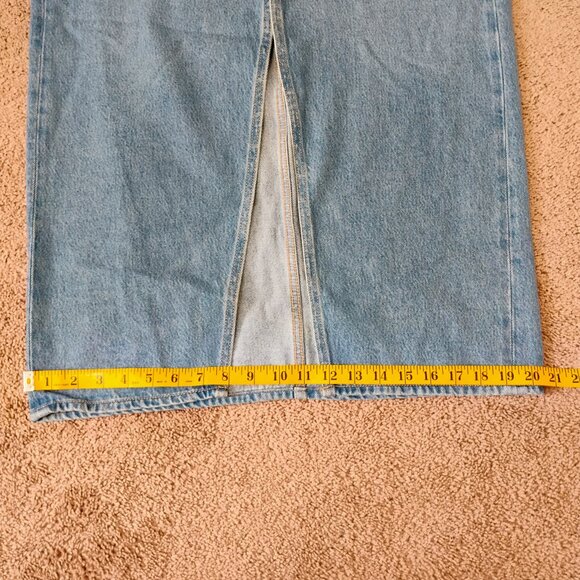 Woman's Old Navy New Jean Skirt Size 8 - Picture 8 of 9